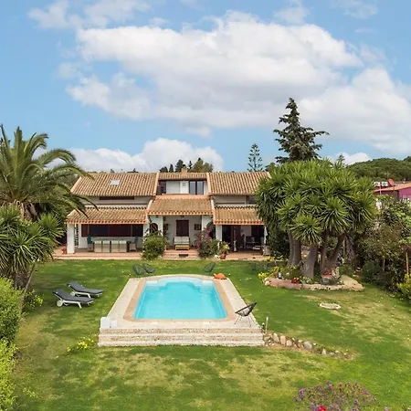Beachfront With Direct Access -private Pool & Zen Area * Quartu Sant'Elena