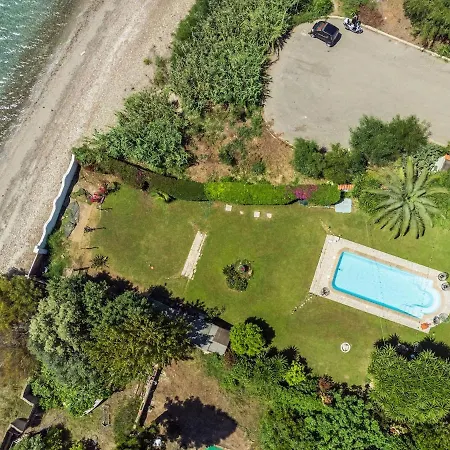 Beachfront With Direct Access -private Pool & Zen Area