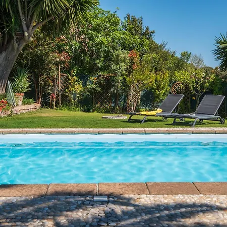 Apartment Beachfront With Direct Access -private Pool & Zen Area Quartu Sant'Elena
