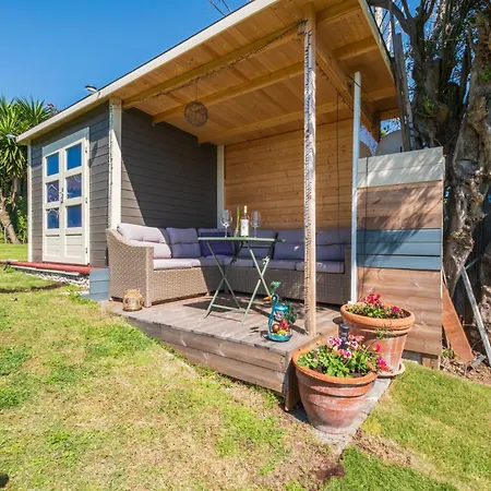 Beachfront With Direct Access -private Pool & Zen Area
