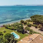 Beachfront With Direct Access -private Pool & Zen Area *