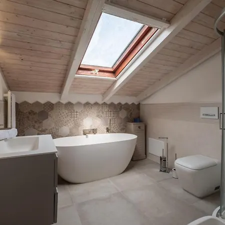 Apartmán Beachfront- Private Pool And Design Quartu SantʼElena