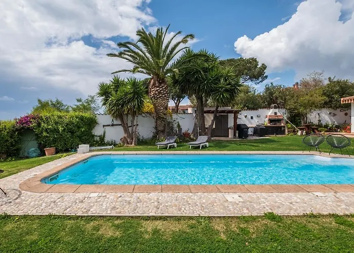 Apartman Beachfront- Private Pool And Design