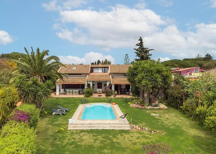 Beachfront- Private Pool And Design * Quartu SantʼElena